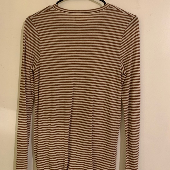 brown and white small madewell long sleeve - Picture 3 of 3